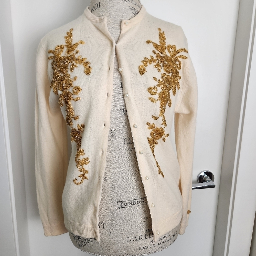 60s Lambswool Beaded Cardigan